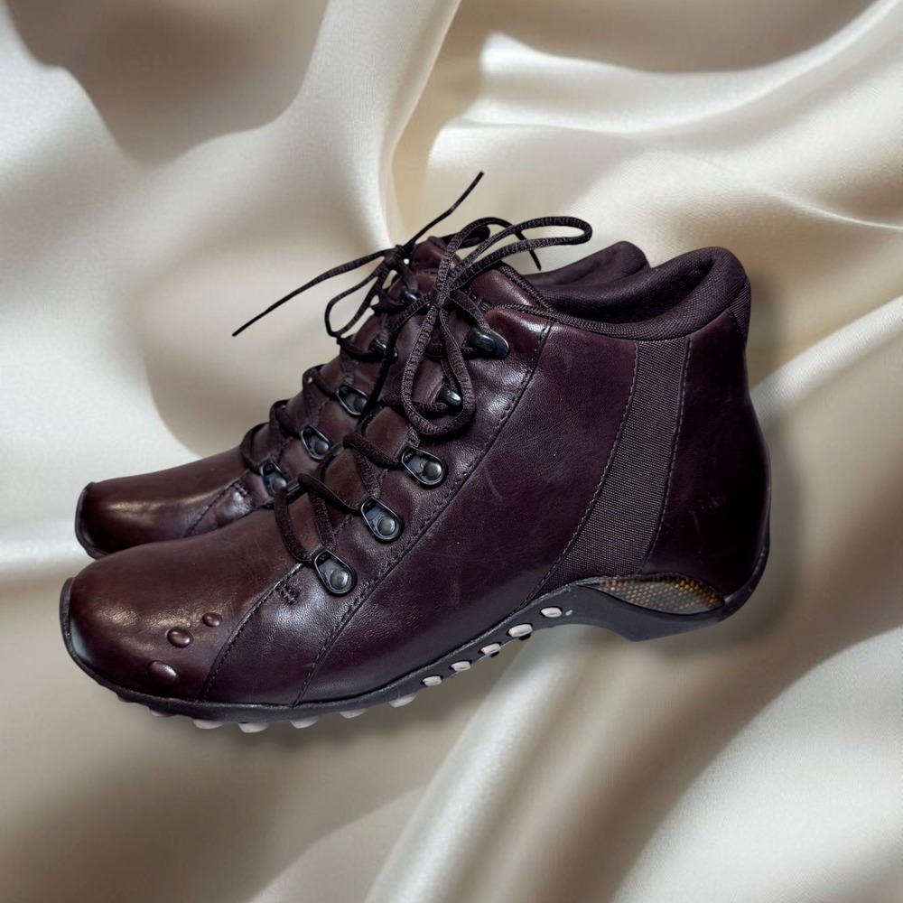 Merrell Illusion Dark Brown Leather Vibram Lace-Up Shoes Size 7.5 Hiking Boots